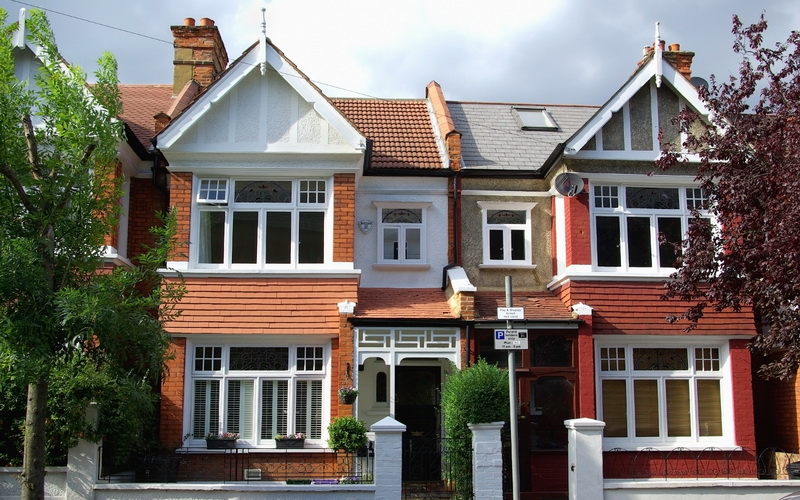 Houses in Wimbledon